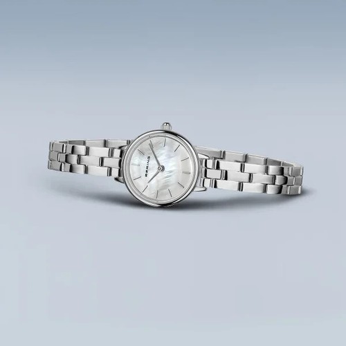 Reloj Mujer Bering 11022-704 Acero Esfera De Madreperla Cristal De Zafiro 22 Mm - Imagen 6 de 7