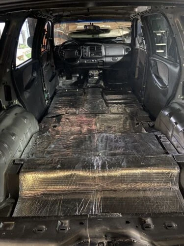 Alfombrilla amortiguadora de sonido aislamiento térmico para motores Chevrolet Malibu 2013-2015 2 metros cuadrados Foto 4 de 4