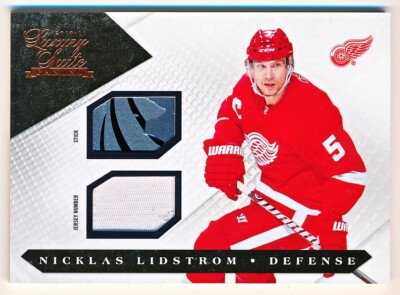 2010-11 Luxury Suite Nicklas Lidstrom Dual Stick Jersey Number Patch #25 (23/25)