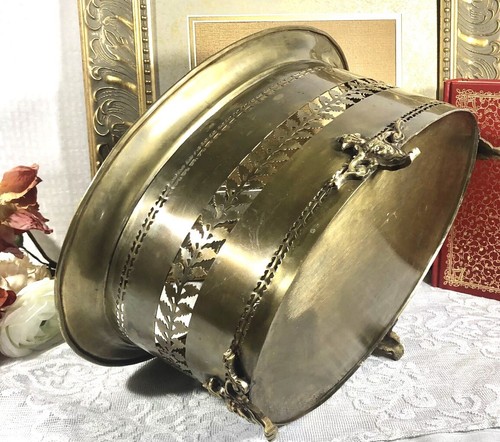 Solid Brass Planter Antiqued Brass Cherub Footed Container Pierced Sides * - Picture 5 of 10
