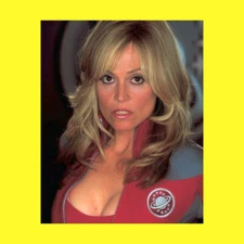 Sigourney Weaver - Galaxy Quest - 8x10 Photo - Printed at a Lab.