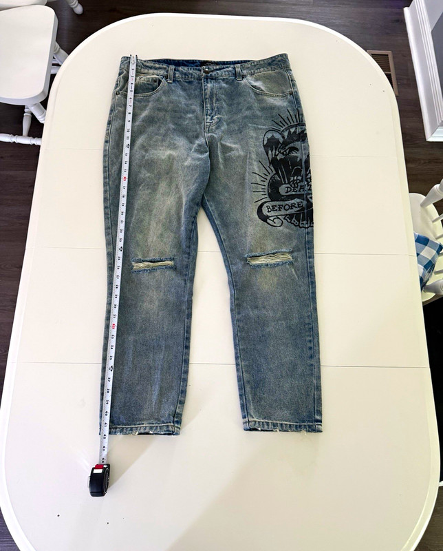 Ed Hardy Men’s Light Wash Blue Straight Fit Jeans Graphic Print Logo Size 36