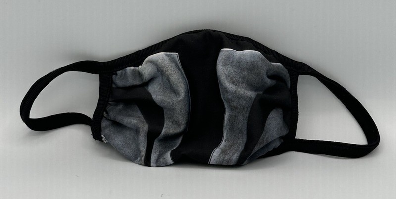 Star Wars Adult Face Mask The Mandalorian Helmet (used)