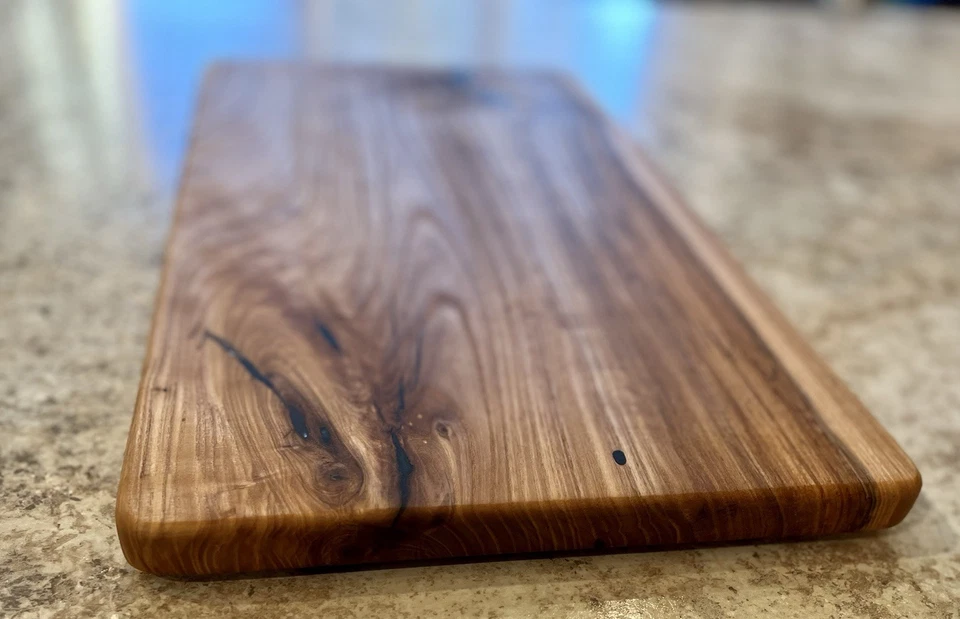 Placa de corte/charcutaria de bordo rachada Lightning Struck epóxi verde profundo - Imagem 2 de 4