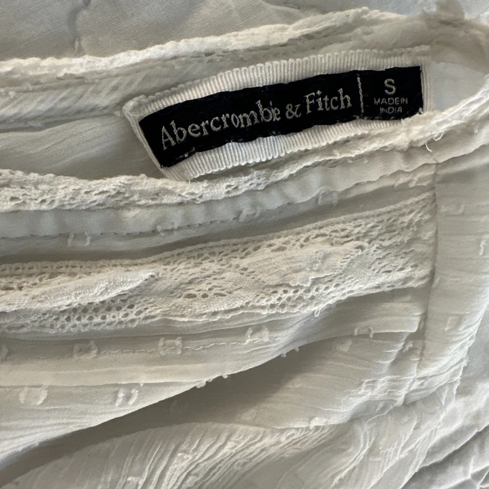 Blusa Mujer American Eagle Outfitters Pequeña Blanca Fluida Recorta Campesina Cuello en V Y2K Foto 4 de 4