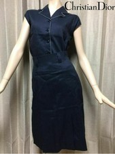USED EXCELLENT CONDITION CHRISTIAN DIOR LINEN AND SILK SET. VERYGOOD