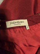 Vtg Tom Ford YSL Rive Gauche Silk Velvet Skirt Fall 2004 Runway FR36 Red Archive