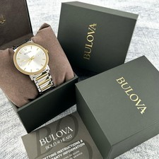 New Bulova Men's Futuro Modern 98D151 Silver Quartz Calendar Watch 42 MM