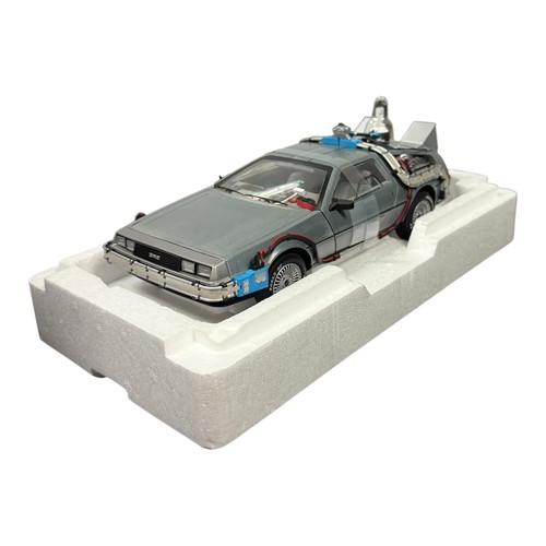 Hot Wheels 1/18 Elite Back To The Future Time Machine Delorean BCJ97 New No Box - Picture 4 of 8