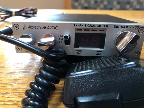 ALBRECHT AE 4200 -GEPRÜFT- mit 0riginal Mikrofon -Top Zustand Funkgerät CB Funk - Afbeelding 2 van 15