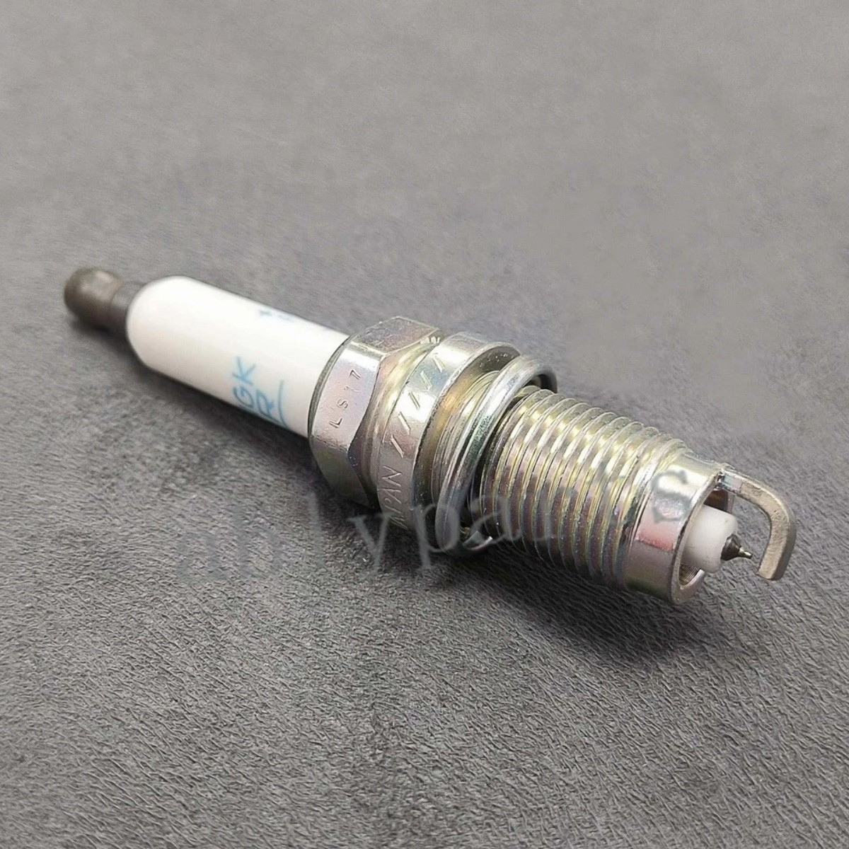 Bentley Continental GT 2004-2010 Spark plugs 12 pcs P/N 101905600B