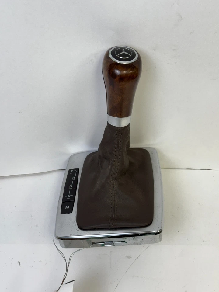 Selector de palanca de cambios de transmisión Mercedes-Benz E550 2010-2013 OEM Foto 3 de 4