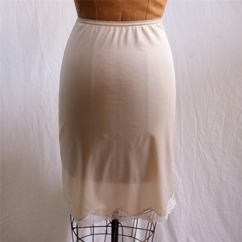 vtg SHADOWLINE Cream Half Slip LACE Trim Antron III Nylon USA Petite Pinup EUC - Bild 4 von 7