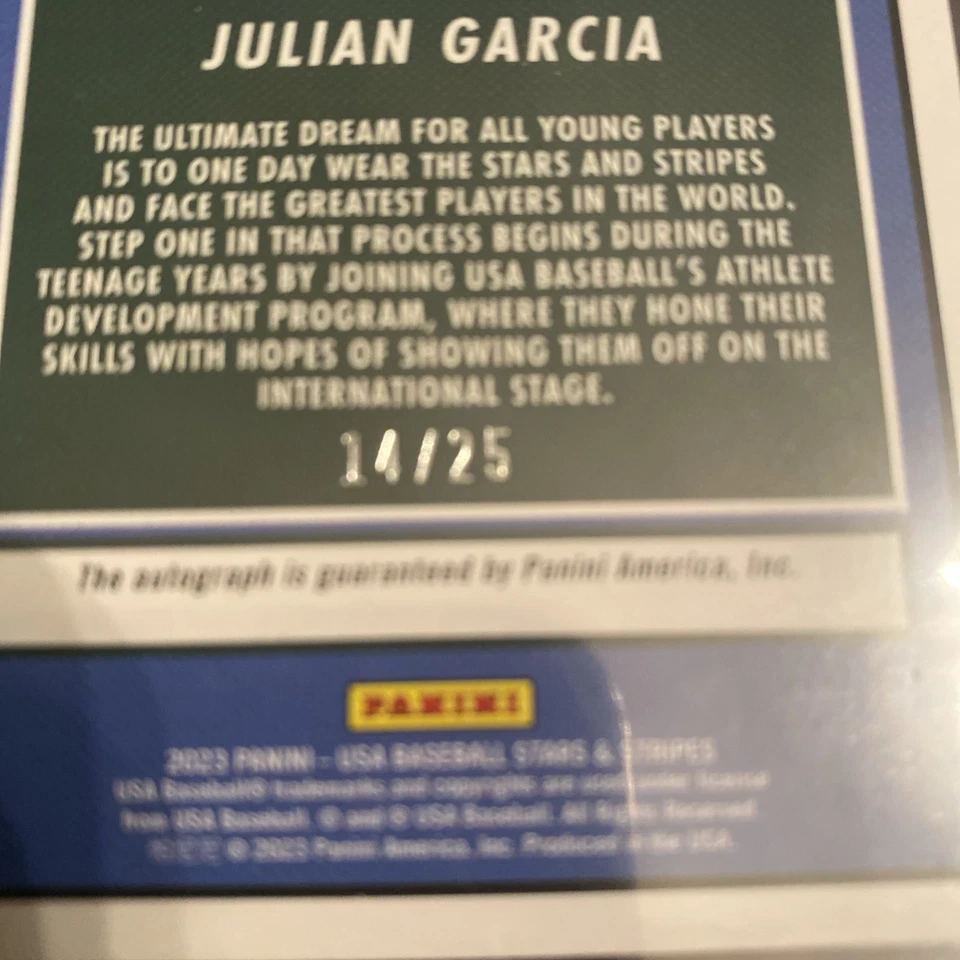 2023 USA Stars & Stripes Refractor JULIAN GARCIA Auto /25 - Image 3 of 3