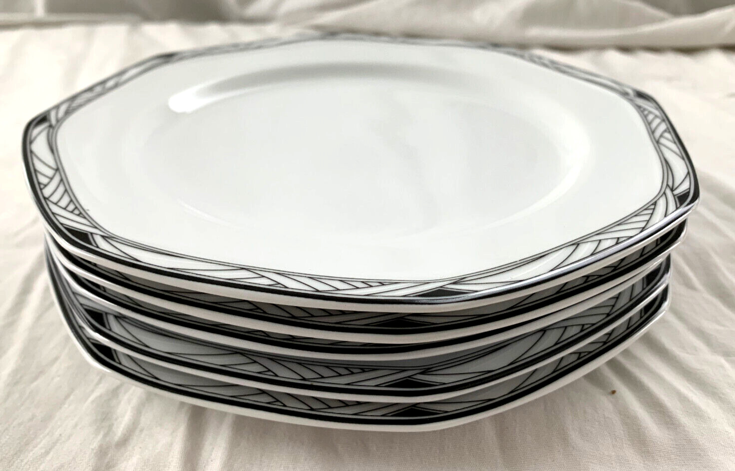 Studio Nova Side Plates Y0031 Synthesis 7 7/8" Set of 5 Art Deco Style B+W