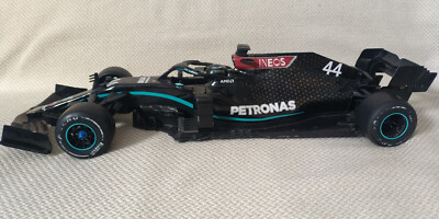 Rastar 1/18 TY7492 - F1 Mercedes AMG W11 EQ #44 L.Hamilton - Voiture RC 2.4 GHz