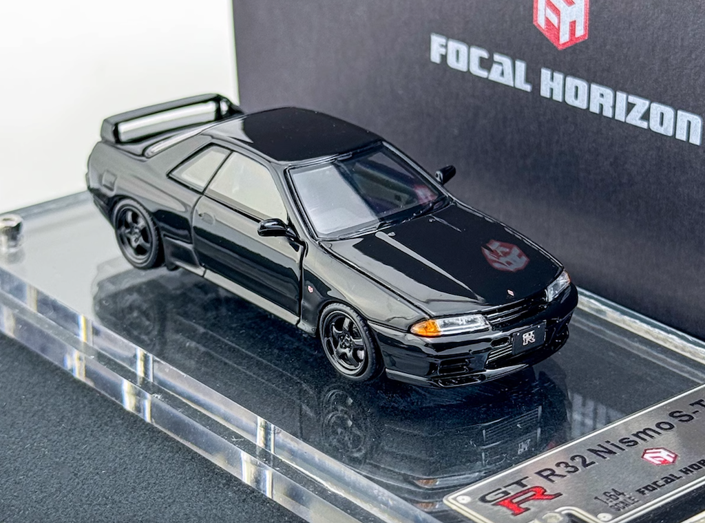 ZD FH 1:64 Black Skyline GTR R32 S-Tune Nismo Sports Model