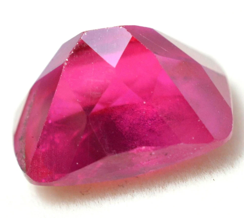  8.30 Ct Natural Red Ruby Mozambique GGL Certified AAA+ Treated Gemstone - Image 4 of 4