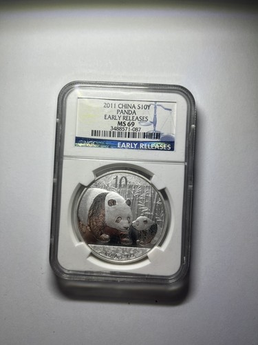 2011 China Early Release S 10 Y Panda MS 69 NGC 1 OZ Ag .999 Silver