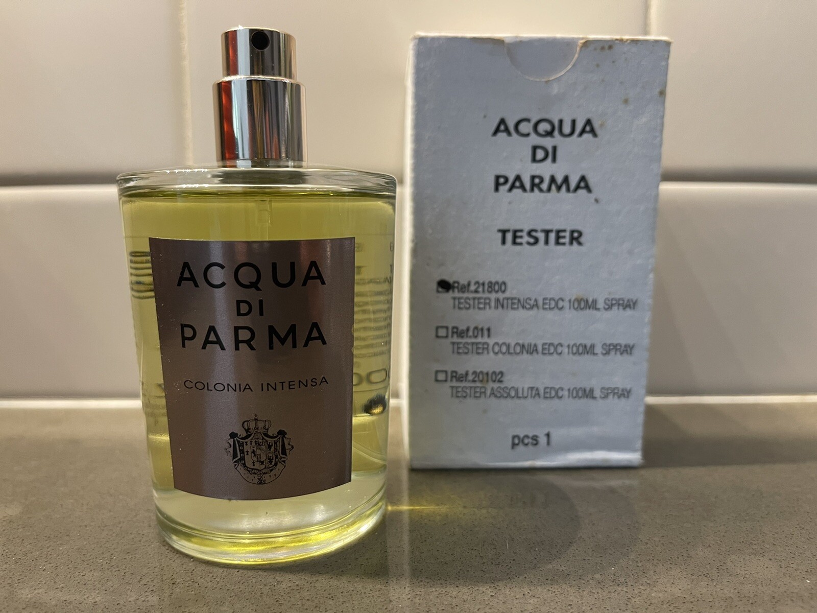 difference between acqua di parma colonia and colonia intensa