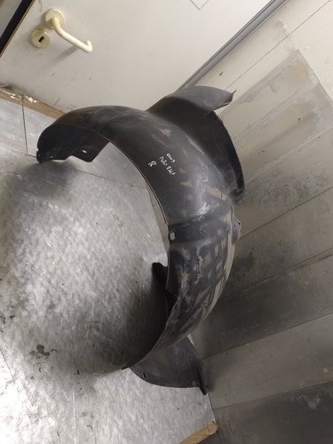 Polo 9N1 bj.2003 Radhausschale Innenkotflügel vorne rechts Kunststoff