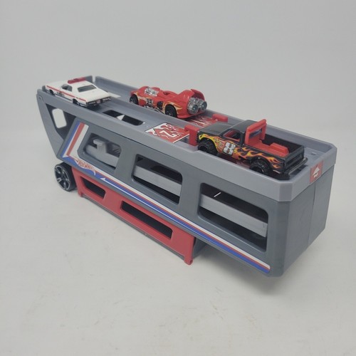 hot wheels haul and race trailer With 3 Free Cars - Picture 2 of 14