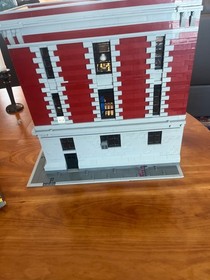 LEGO Ghostbusters: Firehouse Headquarters Retired (75827) with ambulance