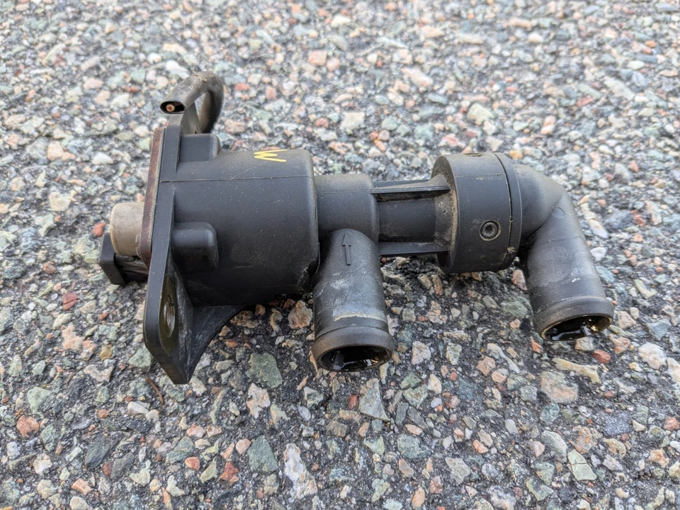 Mercedes R107 560SL 380SL Water Heater Control Mono Valve 0008303484  1147412009 - Image 3 of 4