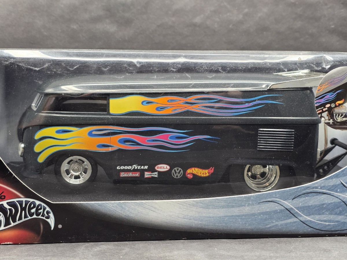100% Hot Wheels Customized VW Drag Race Bus 1:18 Scale Diecast
