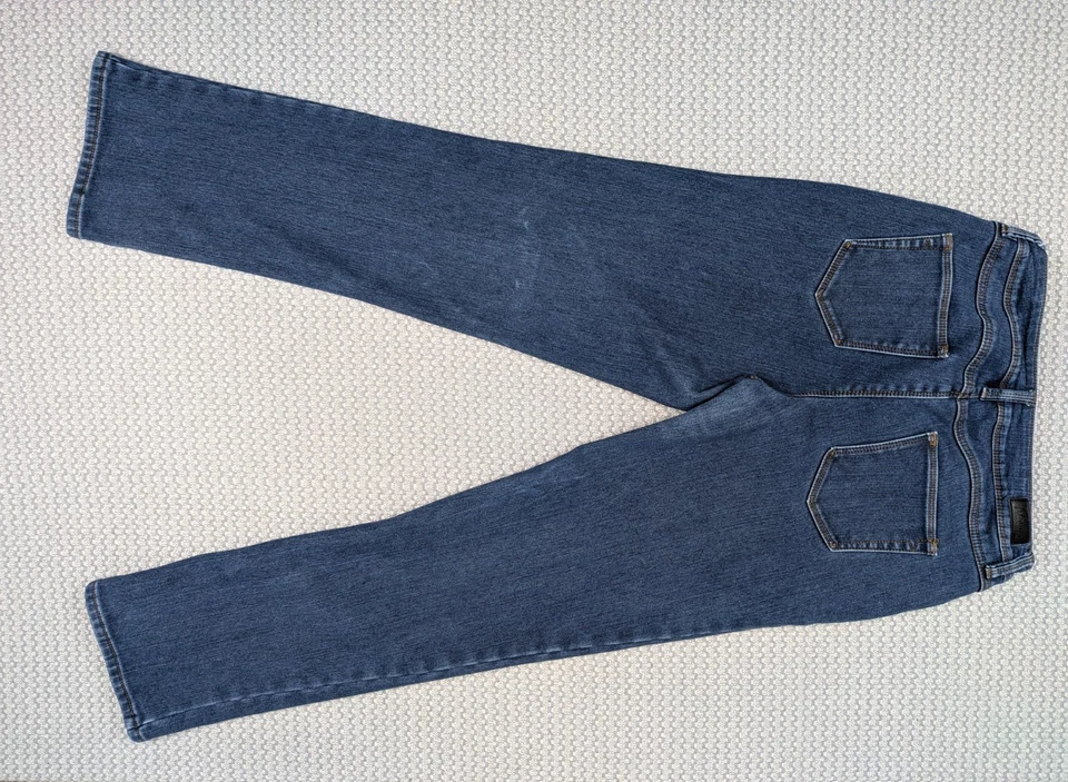 Natural Reflections Jeans Women's 8 Blue Flannel Lined Straight Leg Plaid - Image 3 of 4