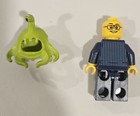Lego MINIFIGURE- Alien Conquest Businessman w AlienClinger ac004  Lot70 — photo 2