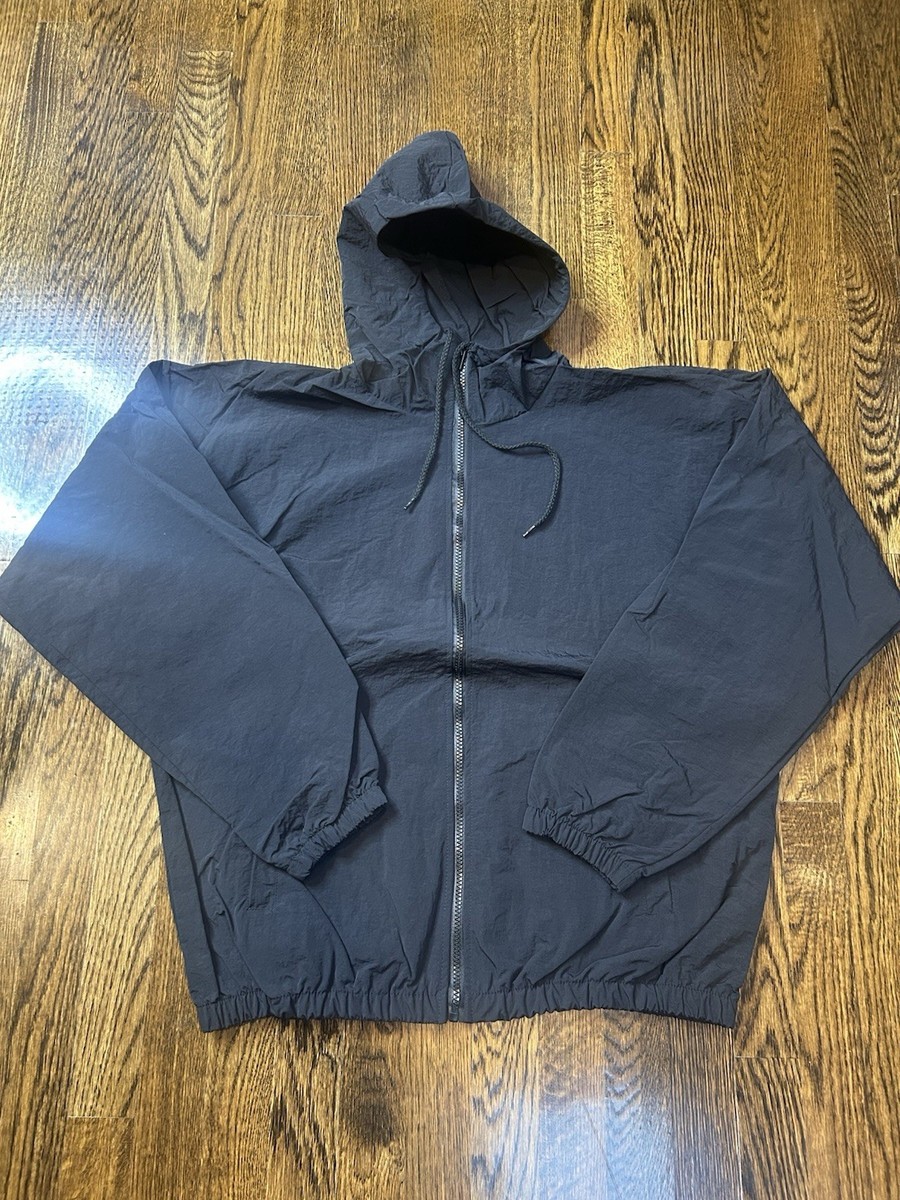 2 Pieces 2 Yeezy Windbreakers Black And White Size 2 Large WB-01