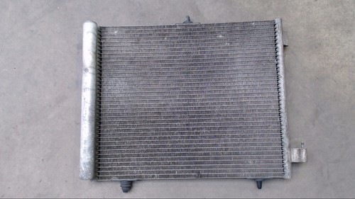Kondensator Klimaanlage Klimakühler 9653035980 Citroen C3 1.4 HDi Bj 2007 F / H