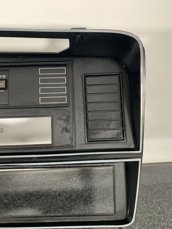 RAM 81-93 DODGE TRUCK RAMCHARGER W150 D150 TABLERO MEDIDOR CUADRO BISEL Foto 4 de 4