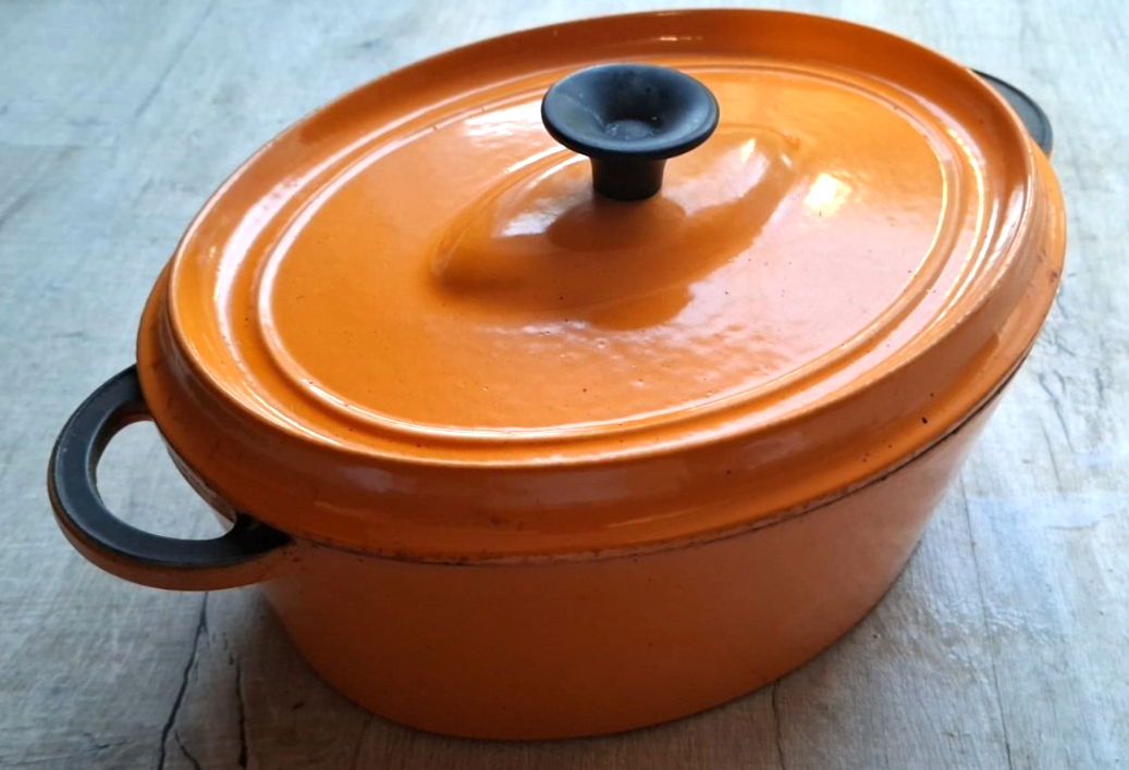 Le CREUSET -Cocotte ancienne en fonte émaillée Orange - Modèle D- bon état