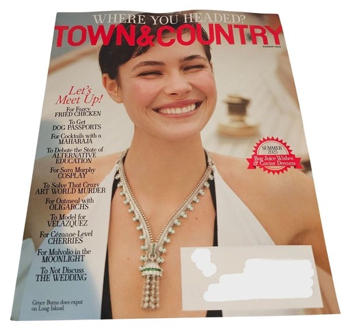 Town & Country Magazine Summer 2025 Issue Grace Burns Lets Meet Up Caviar Dreams - 第 1/6 張圖片
