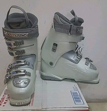 NORDICA Easy Move 12 Women's Downhill Ski Boots Mondo 23.5/ US 6.5 Pearl White
