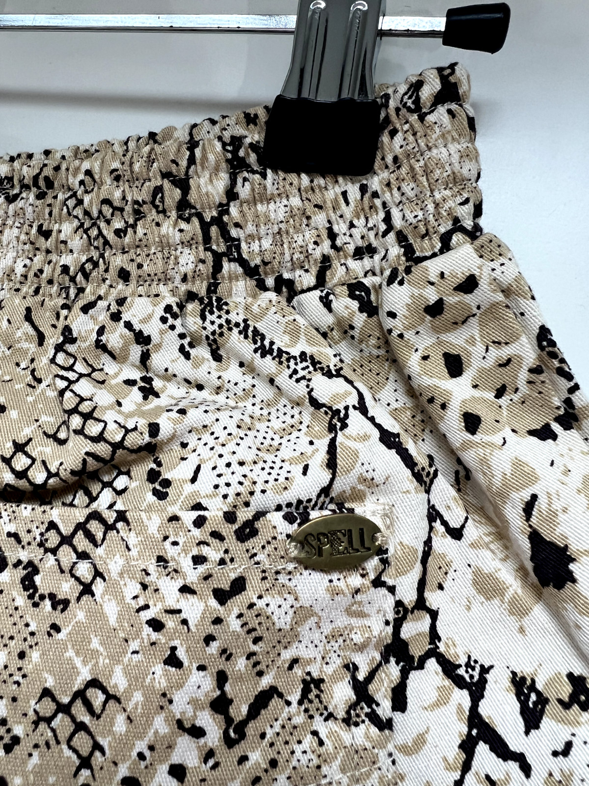 Spell Women's Snakeskin Python Print Pants Size 10 - image 3