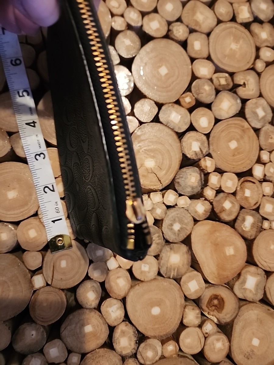 Coach CF358 Black Leather Embossed Corner Zip Wristlet | eBay