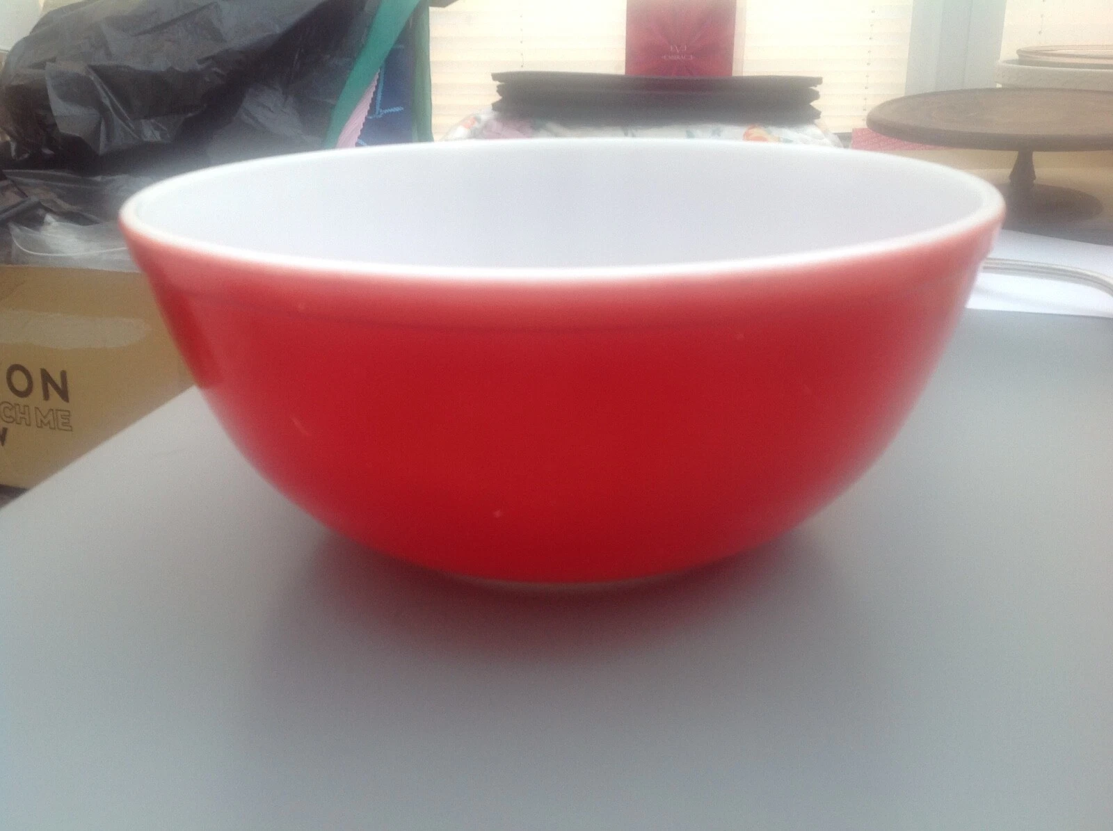 Vintage Pyrex trade Mark 404 red/ white mixing bowl made in USA