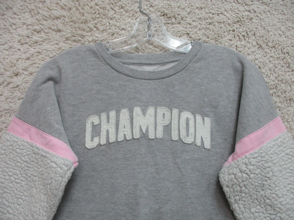 Suéter Champion Extra Grande Juvenil Gris Sherpa Vellón Manga Deletrear Logo Niña Foto 2 de 4