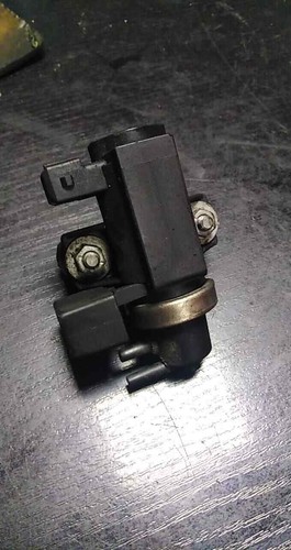 72279600 2 247 906 Elektrisches Selenoid (Elektromagnetisches Magnetventil) BMW