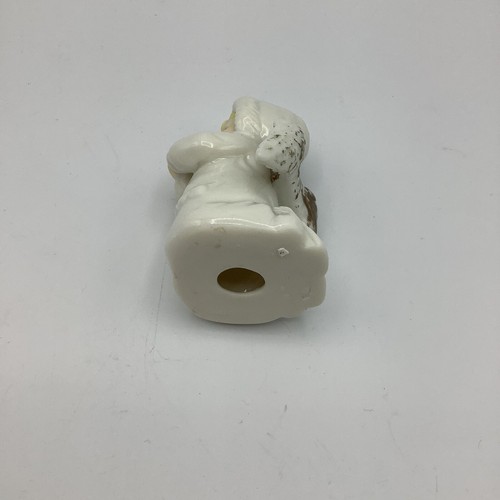 Vintage Porcelain Baby Angel With Wings Figurine 2.9 inches - Picture 6 of 6