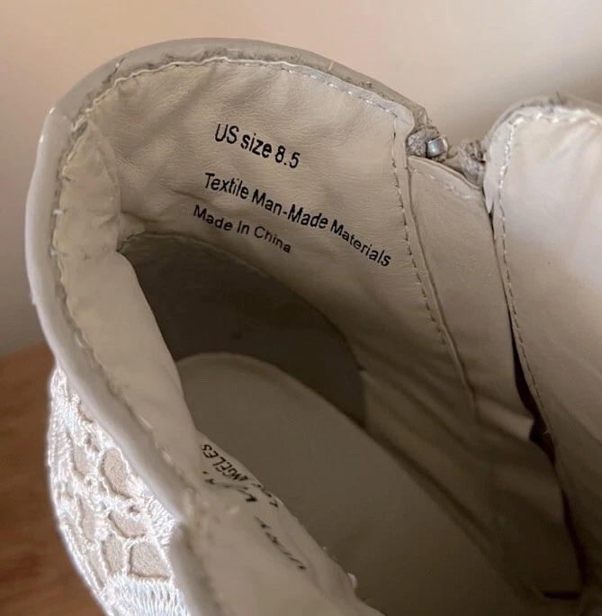 Botinhas de renda e camurça muito voláteis 8,5 - Imagem 3 de 4