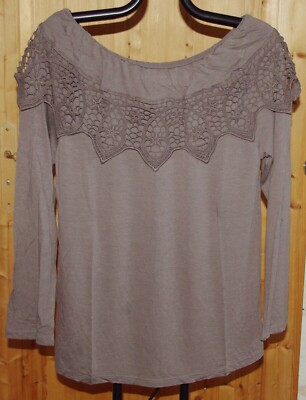 Blancheporte TopT-Shirt mit Volantausschnitt Makramee taupe Gr. 54 neu
