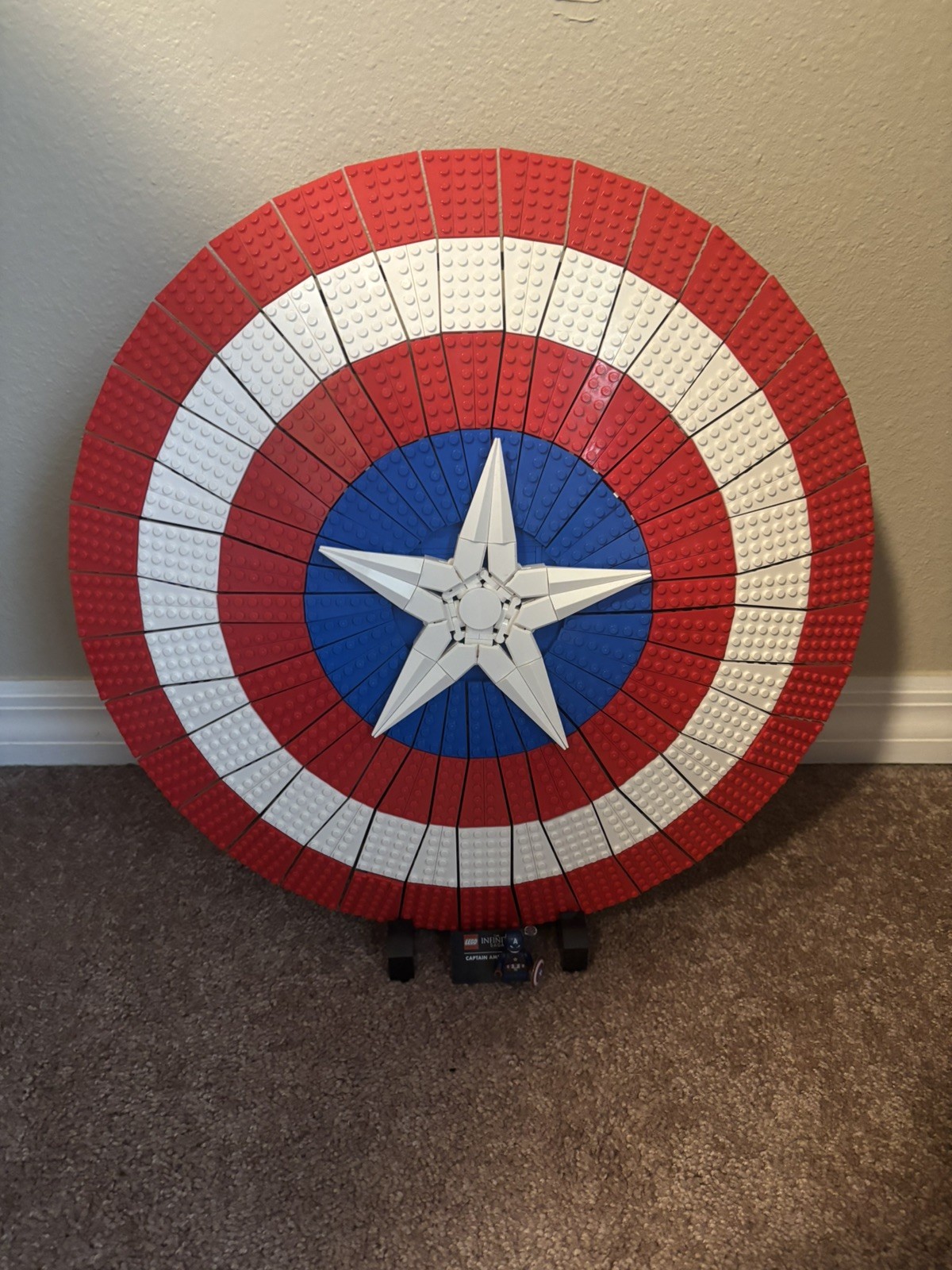 LEGO Super Heroes: Captain America's Shield (76262)