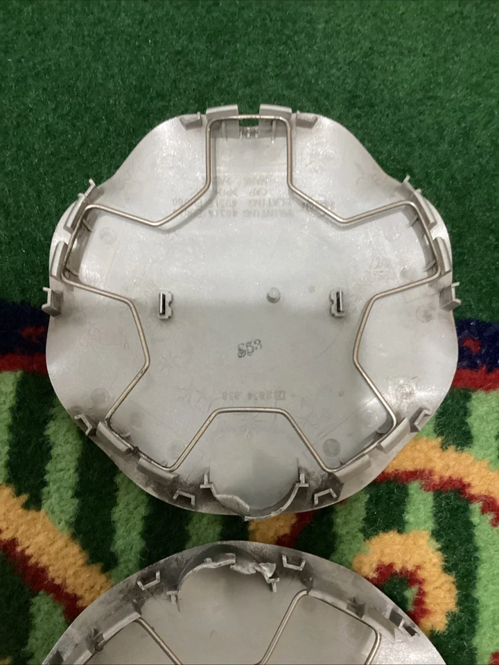 Infiniti M35 M45 2006 2007 18" tapa central 8 radios P#40315-Eh060 fabricante de equipos originales 1 pieza Foto 4 de 4