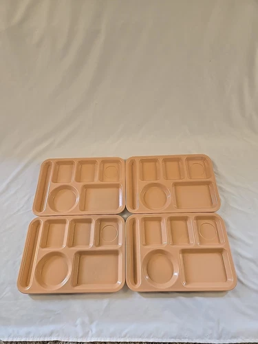 4 King-Line 113 Vintage Meal Food Tray Cafeteria 6 Compartment Peach Color