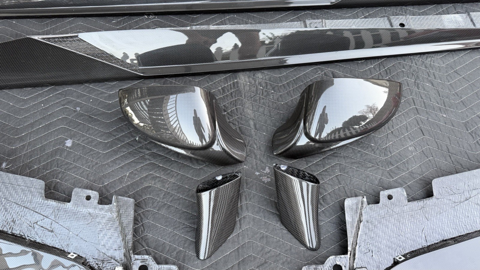 Ferrari 488 GTB Carbon Fiber Front Bumper Spoiler Bodykit