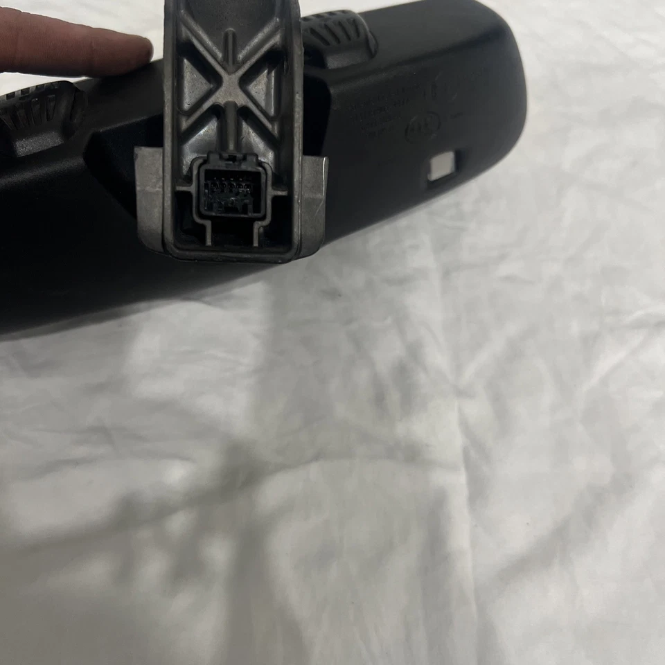 Dodge Charger/Chrysler 300 2017-2023 espejo retrovisor interior OEM ASSIST/SOS Foto 3 de 4